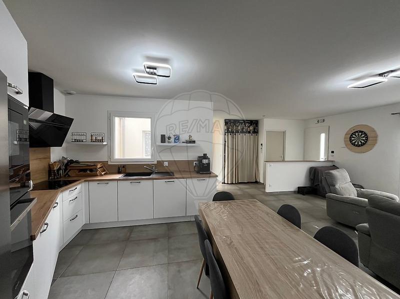 Maison - 73 m² - 3 pièces