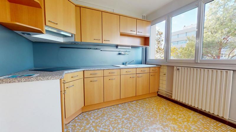 Appartement - 75 m² - 3 pièces