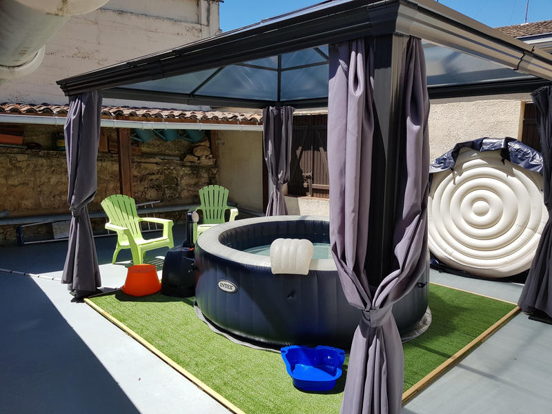 Maison - 150 m² - 8 pièces