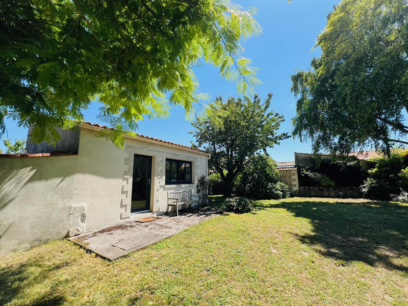 Maison - 190 m² - 8 pièces