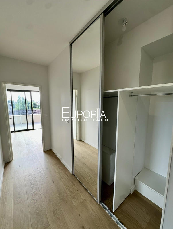 Appartement - 127 m² - 4 pièces