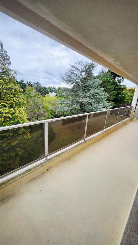 Appartement - 94 m² - 5 pièces