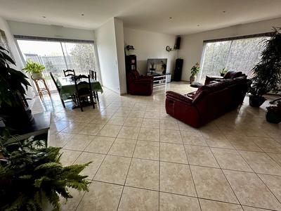 Maison - 165 m² - 5 pièces
