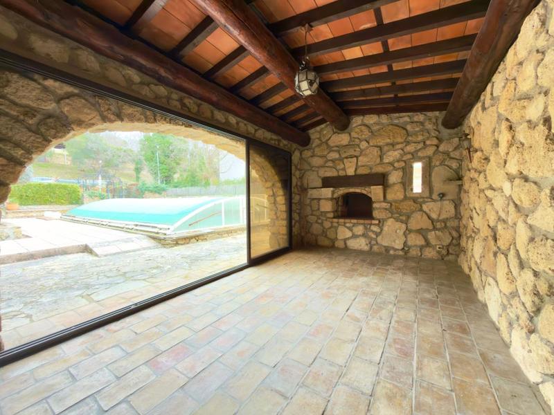 Propriété - 145 m² - 7 pièces