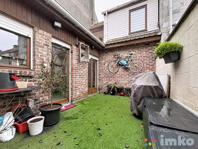 Maison - 80 m² - 5 pièces