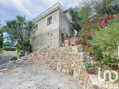 Maison - 257 m² - 10 pièces