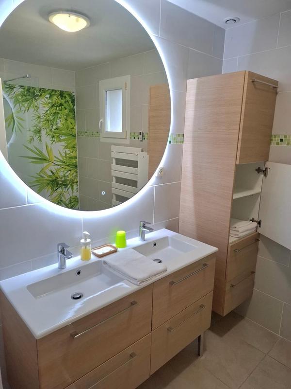 Maison - 383 m² - 22 pièces