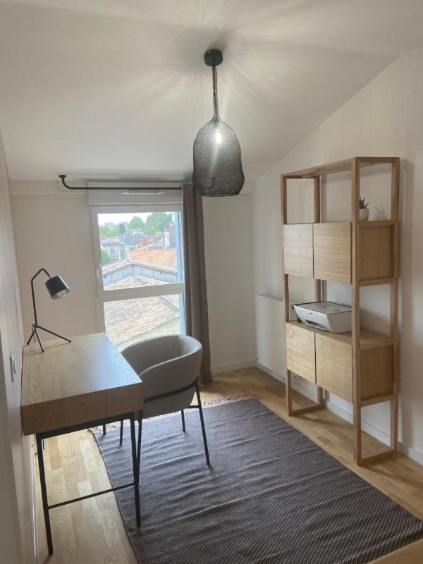 Appartement - 80 m² - 3 pièces