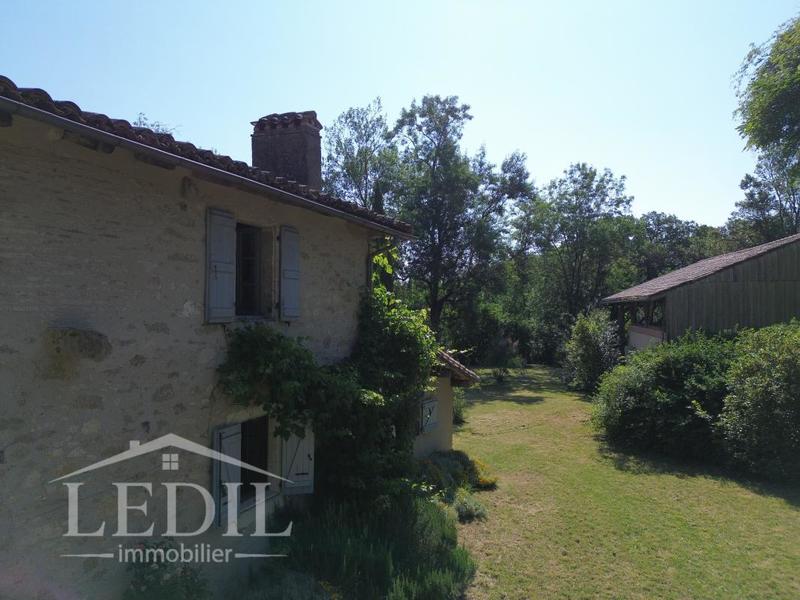 Propriété - 194 m² - 6 pièces