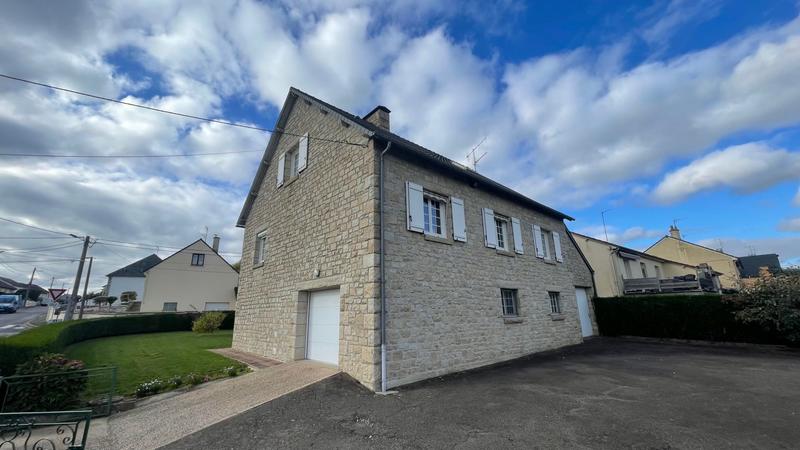 Maison - 142 m² - 7 pièces
