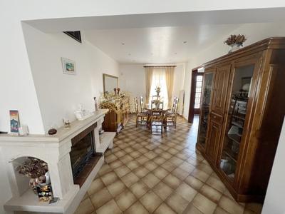 Maison - 113 m² - 6 pièces