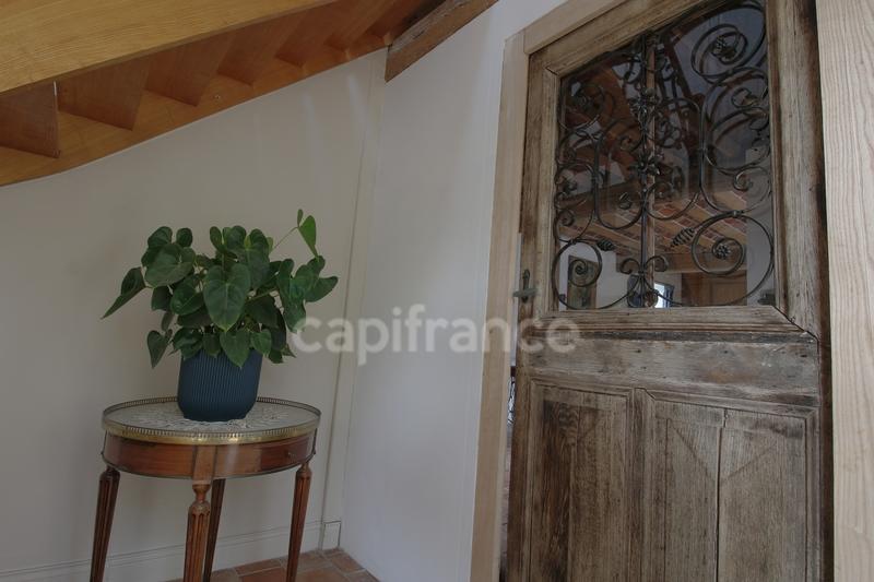 Corps de ferme - 315 m² - 11 pièces