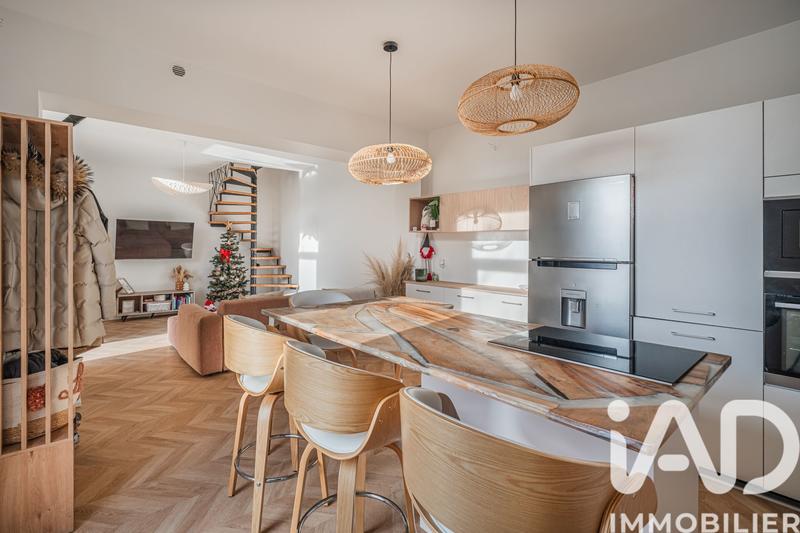 Maison - 101 m² - 4 pièces