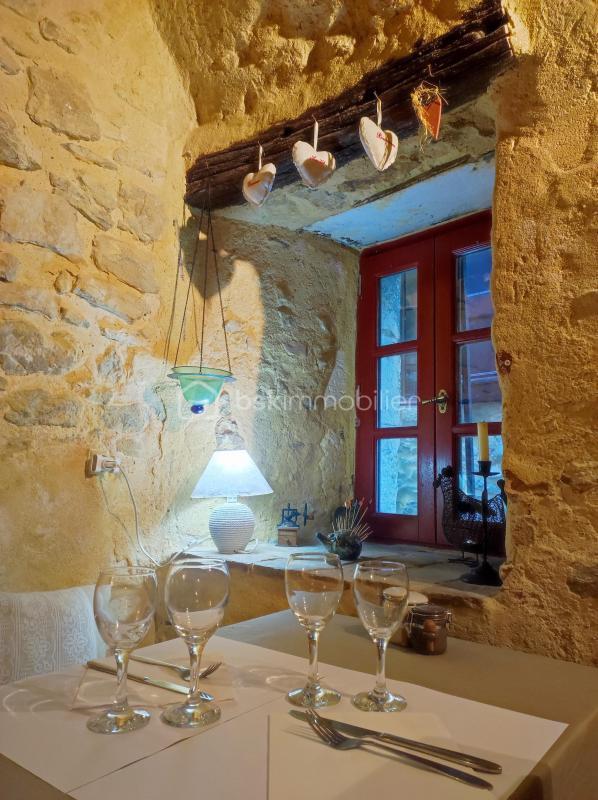 Local commercial - 45 m² - 2 pièces