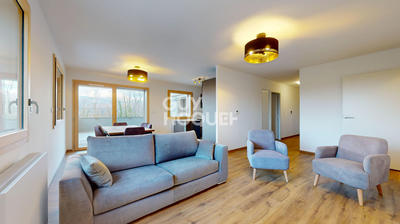 Appartement - 93 m² - 4 pièces