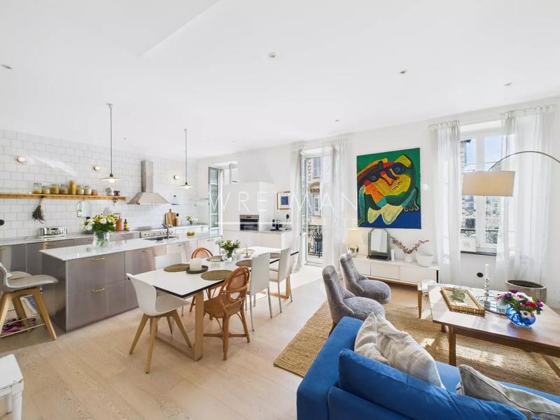 Appartement - 114 m² - 4 pièces