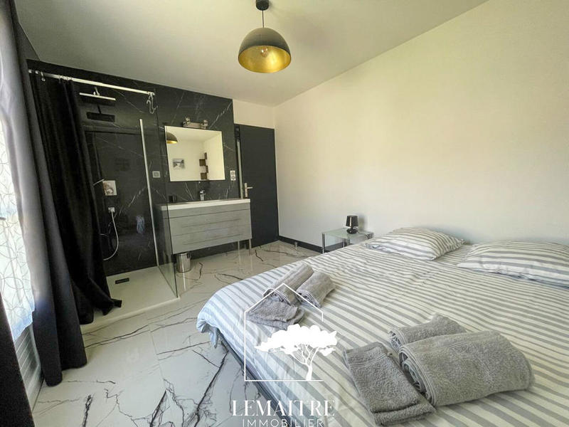 Maison - 174 m² - 5 pièces