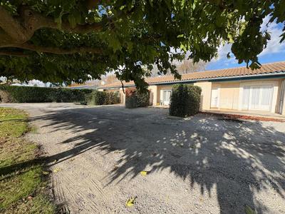 Immeuble - 193 m² - 9 pièces