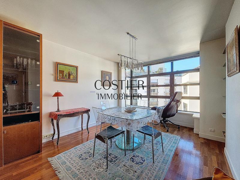 Appartement - 108 m² - 5 pièces