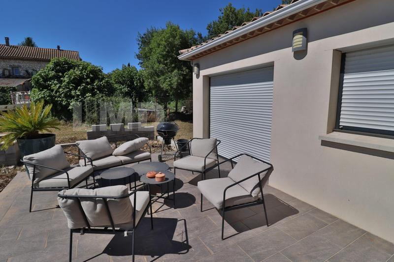 Villa - 97 m² - 4 pièces