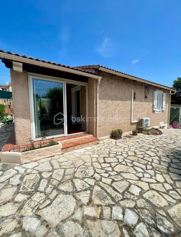 Maison - 97 m² - 4 pièces