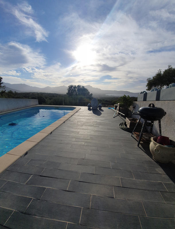 Maison - 100 m² - 3 pièces