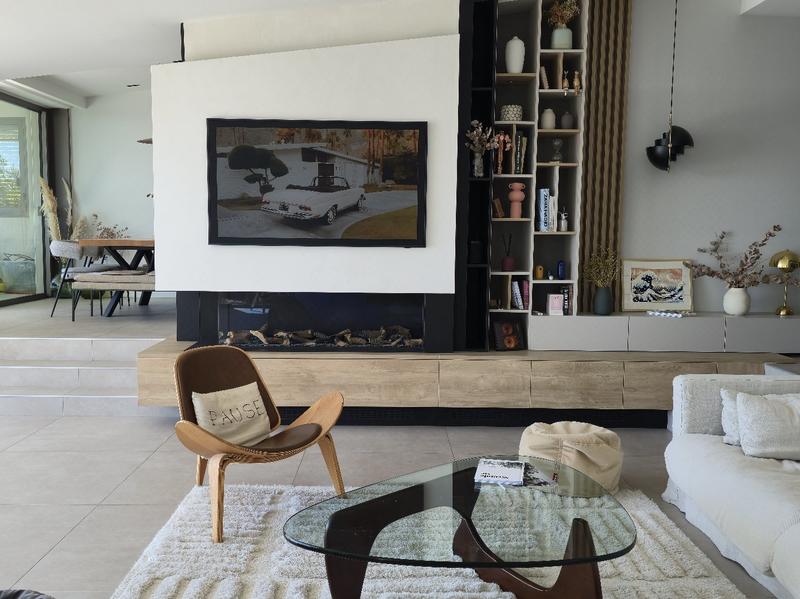 Maison - 280 m² - 8 pièces