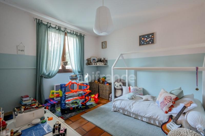 Maison - 150 m² - 7 pièces