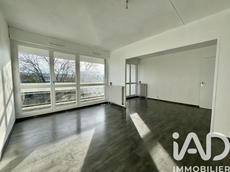 Appartement - 96 m² - 5 pièces