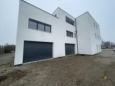 Local commercial - 168 m²