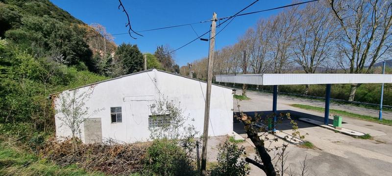 Immeuble - 220 m² - 4 pièces