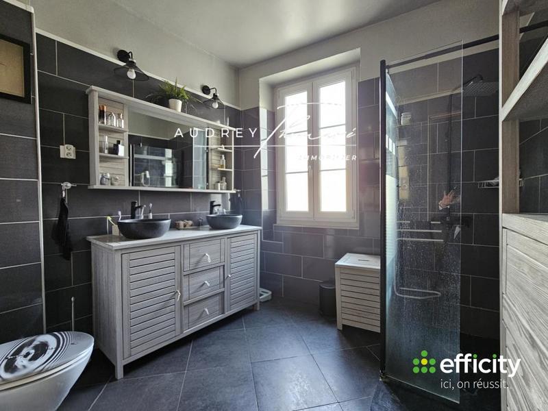 Maison - 120 m² - 6 pièces