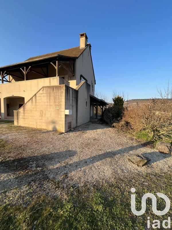 Maison - 140 m² - 2 pièces