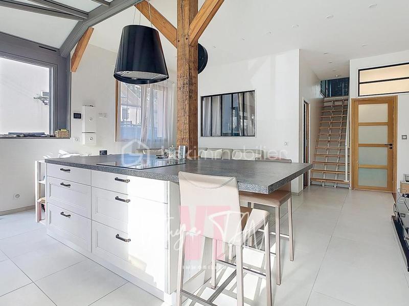 Demeure - 284 m² - 12 pièces