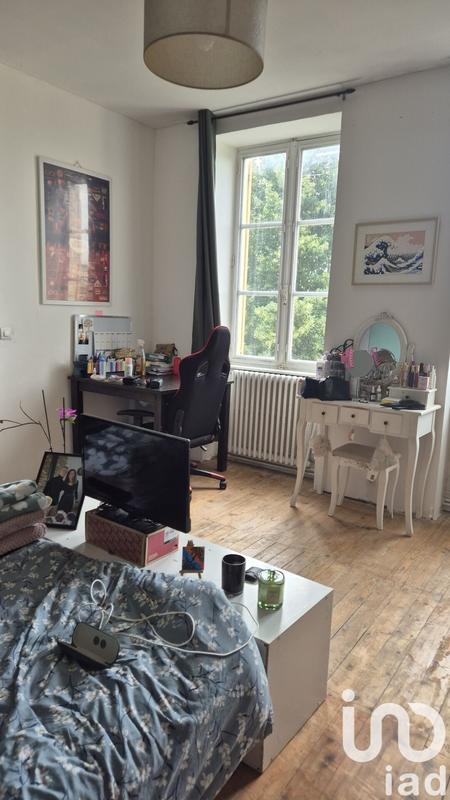 Maison - 196 m² - 7 pièces