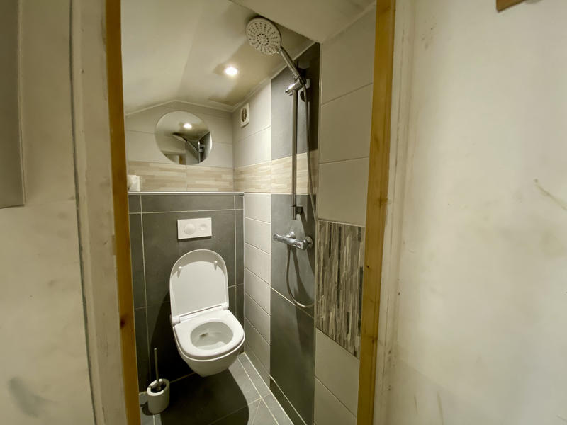 Maison - 342 m² - 5 pièces