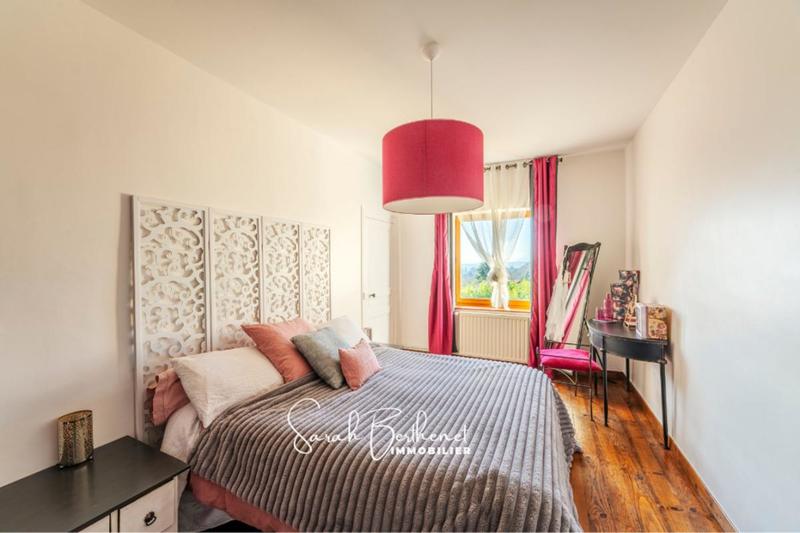 Maison - 159 m² - 6 pièces