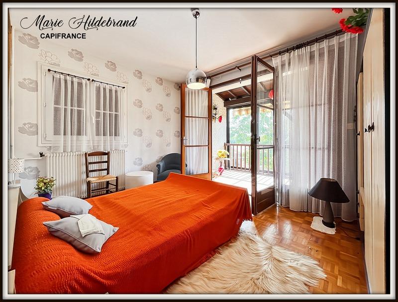 Maison - 173 m² - 9 pièces