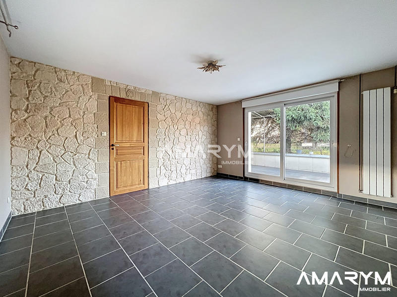 Maison - 99 m² - 4 pièces