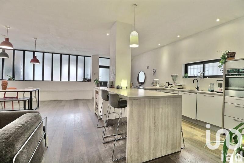 Loft - 137 m² - 4 pièces