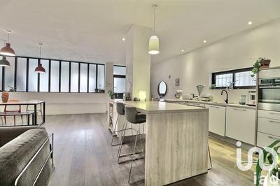 Loft - 137 m² - 4 pièces