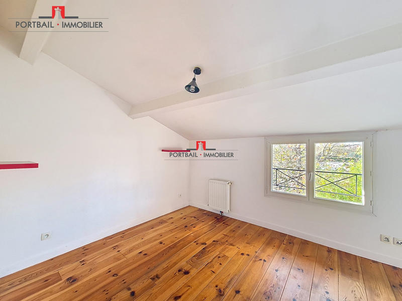 Maison traditionnelle - 135 m² - 6 pièces