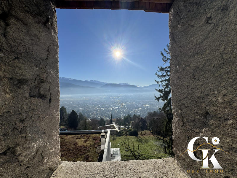 Appartement - 106 m² - 4 pièces