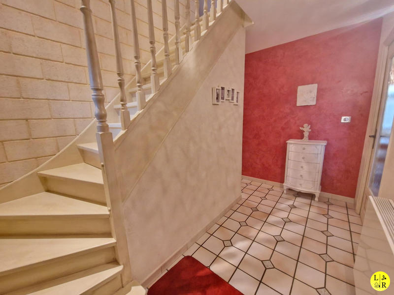 Maison - 107 m² - 6 pièces