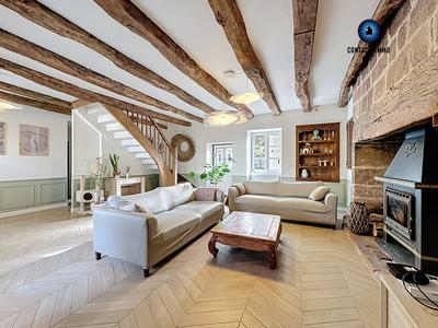 Maison ancienne - 138 m² - 8 pièces