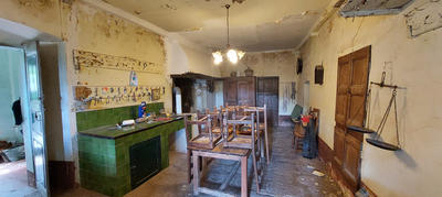 Maison de village - 460 m² - 20 pièces