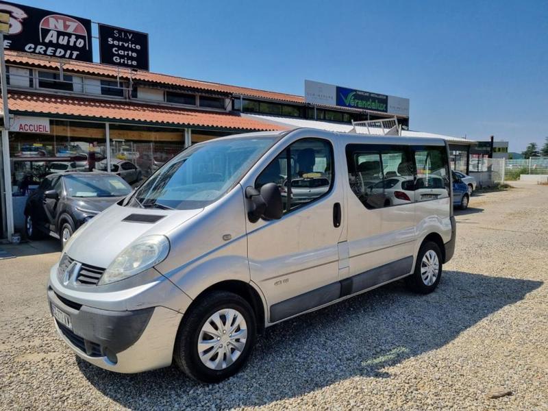 Renault Trafic II L1h1 Combi 9 Places 2.0 Dci 115 Clim