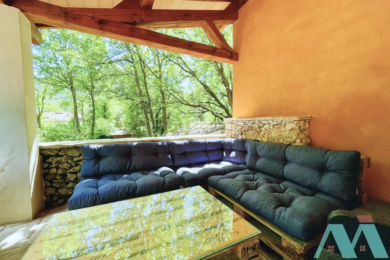 Maison - 165 m² - 6 pièces