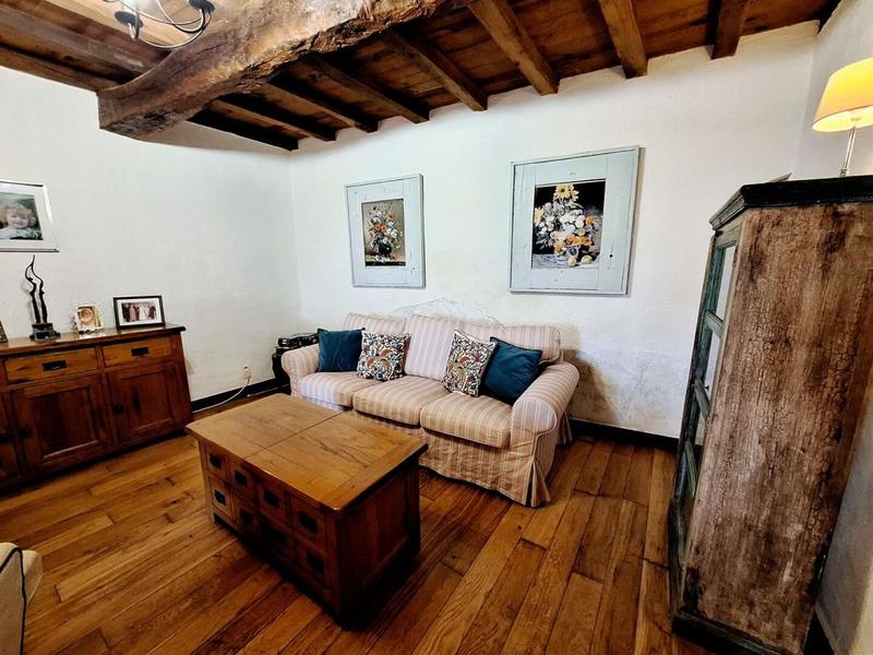 Immeuble - 370 m² - 22 pièces