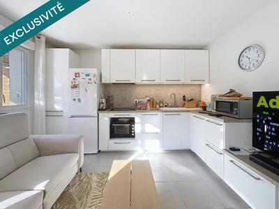 Maison - 60 m² - 3 pièces